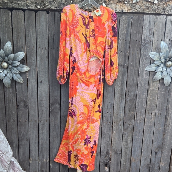 Farm Rio Jungle Panther Cutout Balloon Sleeve Dress - Picture 4 of 9